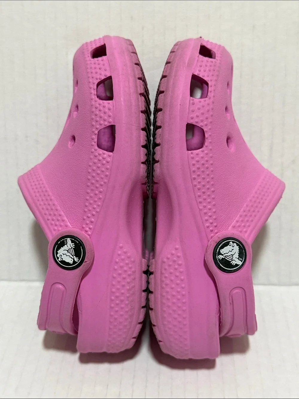 Crocs Kids Classic Pink Clogs Sandals Beach Pool - Toddler Size 8